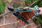 Burgon and Ball RHS-endorsed ratchet secateurs